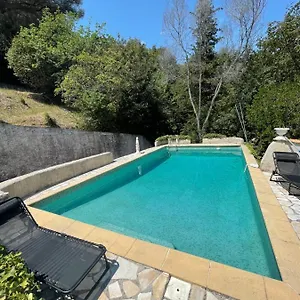  Appartement En Bas De Avec Piscine Proche Bord De