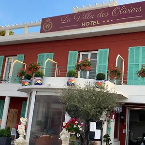 3* Hotel La Des Oliviers